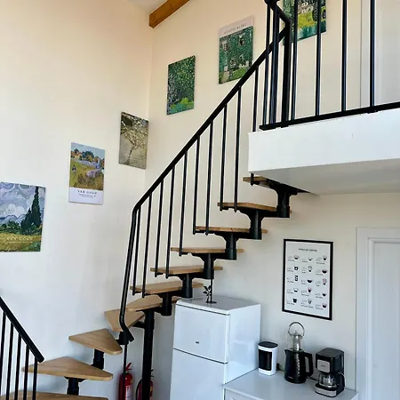 B Private Villa